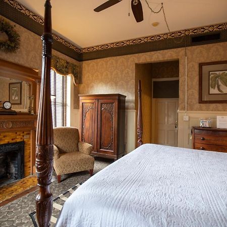 Foley House Inn Саванна Екстер'єр фото